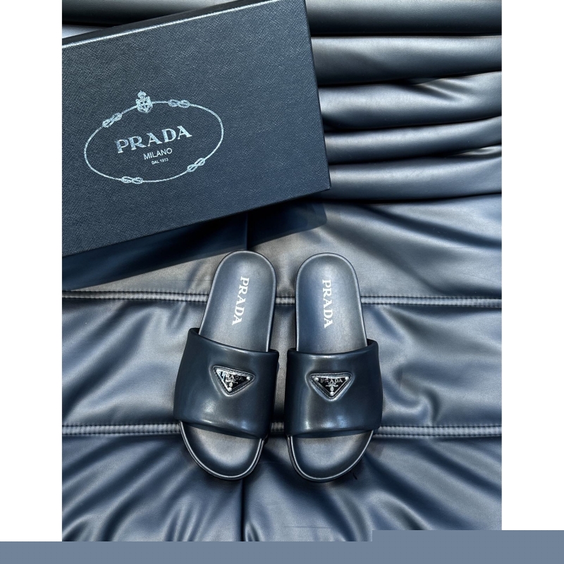 Pra*a slippers